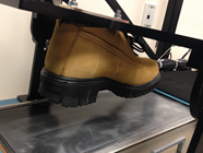 Testez la résistance au glissement de vos chaussures de protection dans les laboratoires de l’IRSST