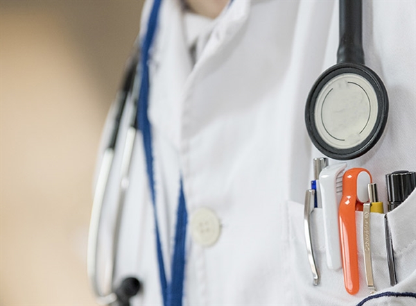 Travailler dans un centre hospitalier : 9 ressources pour la SST